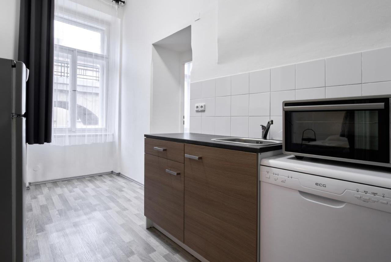 Archibald Flats Praha